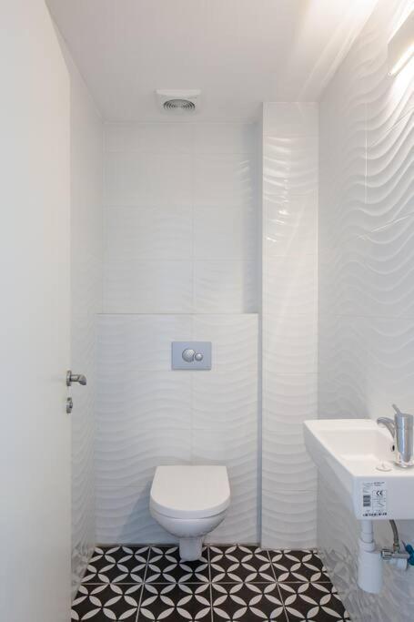 O&O Group- Magical 4Br Apt With Panoramic Sea View Bat Yam Exterior photo