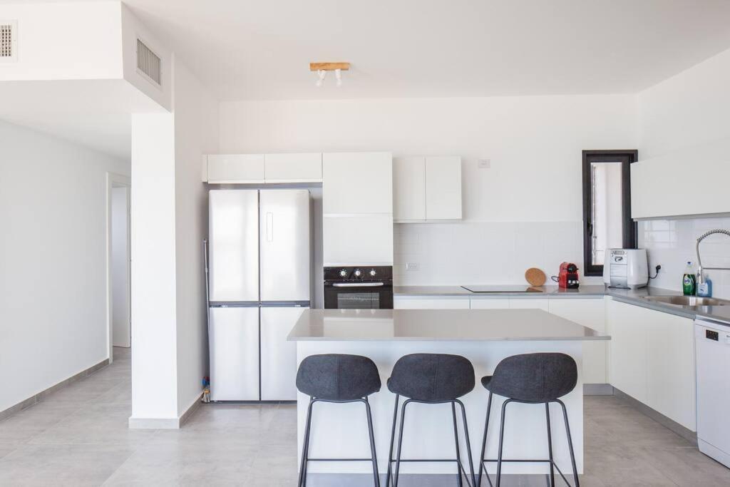 O&O Group- Magical 4Br Apt With Panoramic Sea View Bat Yam Exterior photo